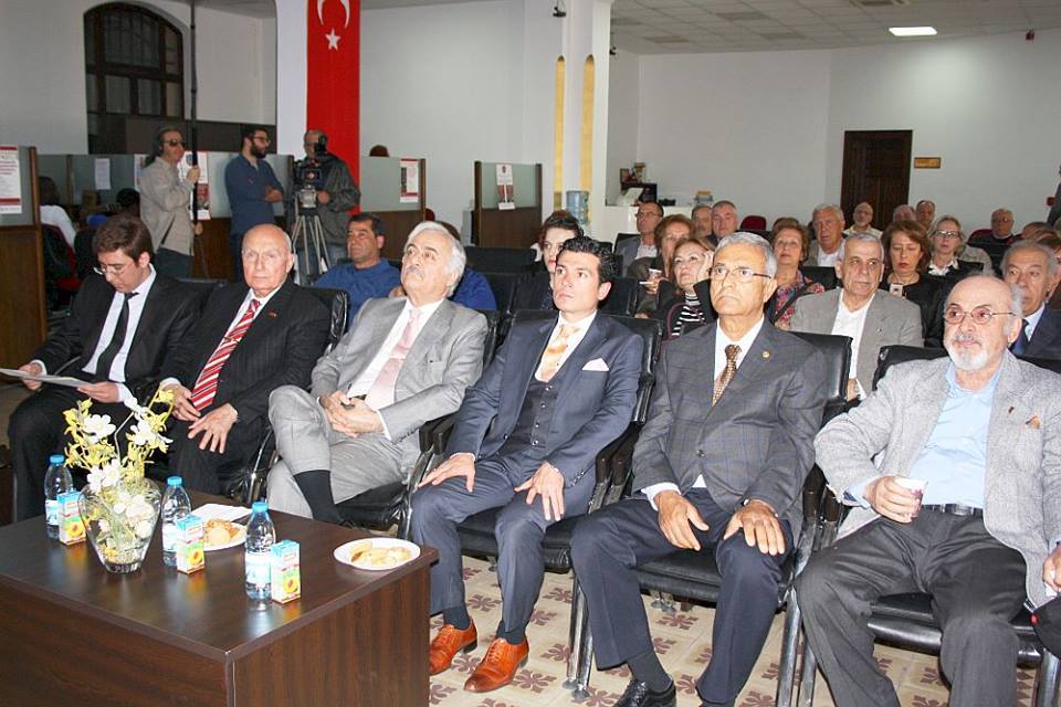 T.C.Başbakanlık Yurtdışı Türkler ve Akraba Toplulukları İzmir Koordinasyon Ofisindeki etk…